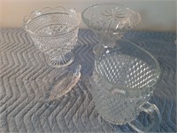 BEATIFUL GLASS KITCHEN WARES