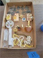 Assorted Costume Jewelry Christmas Ornaments &