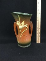 Roseville vase 135-9??, Zephyr Lilly pattern