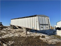 1999 Merritt 42' grain trailer