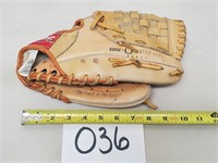 Rawlings 11-Inch Ken Griffey Jr. RBG90 Glove