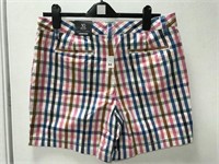 LANDS' END WOMEN'S SHORTS SIZE 10