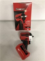 SNAP ON STUBBY AIR IMPACT WRENCH