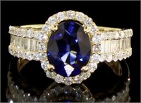 14kt Gold Oval 3.09 ct Sapphire & Diamond Ring