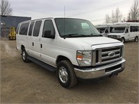 2012 Ford E-350 Club Wagon