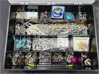 Assorted Jewerly Pieces