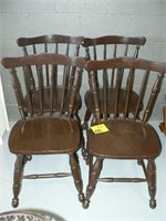4 MATCHING WOODEN CHAIRS