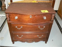 3 DRAWER WOOD CHEST (NEWER)