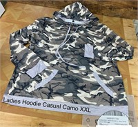Ladies Camo Hooded Jacket (XXL)