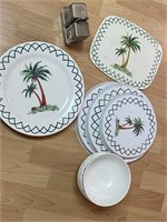 Palm tree dinner plates - eight (8), four (4)