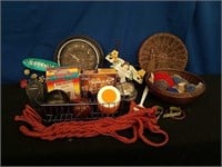 Box Sewing Basket with Yarn, Home Decor
