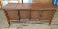 Vintage Zenith Solid State AM/FM Turntable Console