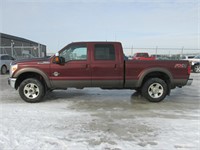 2015 FORD F350 LARIAT CREW CAB 4X4