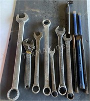 Wrenches & Chisels