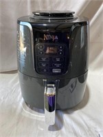 `(MISSING BASKET INSIDE )NINJA AIR FRYER MODEL