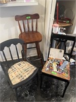 3 PIECE LOT OF CHAIRS/BARSTOOL