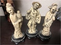 Set of 3 plastic Chinese figurines