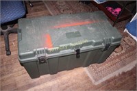 LARGE STORAGE CONTAINER