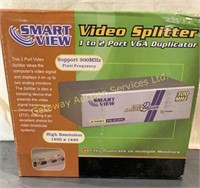 Smart View Video Splitter
 1 - 2 Port VGA...