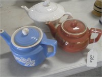 3 COLLECTIBLE TEAPOTS