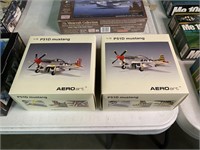 1/72 Scale P51D Model Airplanes (2)