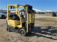 Hyster 50 3 Stage Fork Lift