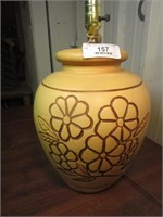 Cool Vintage Ceramic Ginger Jar Lamp