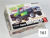 Wild Hoss Ford Bronco 4x4 Model Kit