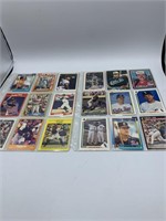 21 Carlton Fisk Baseball Cards