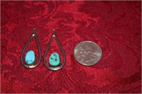 Sterling earrings, missing ear hoop