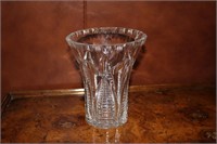 6" crystal vase, chipped