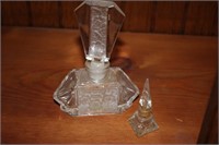 Lot of two small glass decanters