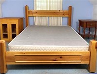 HARDWOOD FULL SIZE BED W/BOX SPRINGS; GREAT COND.!