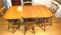 HARDWOOD MID-CENTURY DINING TABLE W/FOUR CHAIRS