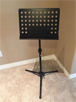 Belmonte music stand