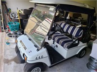 Club Car Golf Cart w/ Charger