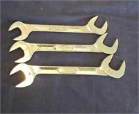 SNAP-ON WRENCHES.