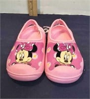 TODDLER MINI MOUSE SHOES.