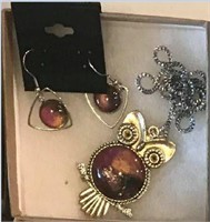 What a Hoot Gold and Purple Owl Pendant Set