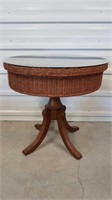 WICKER PEDESTAL SIDE TABLE WITH GLASS TOP