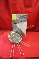 New Mesh Strainers 3pc lot Various Sizes