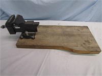 Hyper Tough 3 1/2" Table Vice on Wood