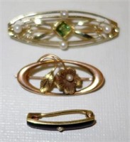 OVAL GOLD PINS (3(
