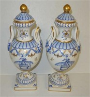 PAIR OF PORCELAIN URNS WITH LIDS