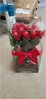 A dozen Belgian milk chocolate roses