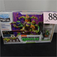 TEENAGE MUTANT NINJA TURTLES COMPLETE GAMING