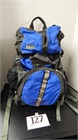 REI HIKING BACKPACK-GREAT CONDITION