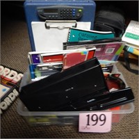 LOT OF ASSORTED OFFICE SUPPLIES