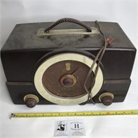 Retro Vintage Zenith Radio