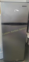 Thomson refrigerator/freezer 7.5cu. Ft 212L, works